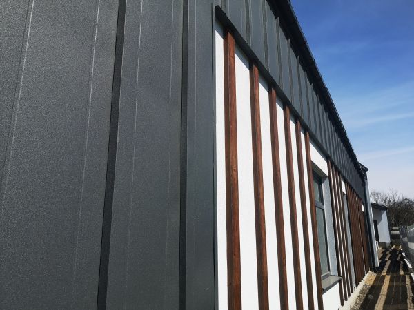 Cost of Metal Cladding Replacement in Everett