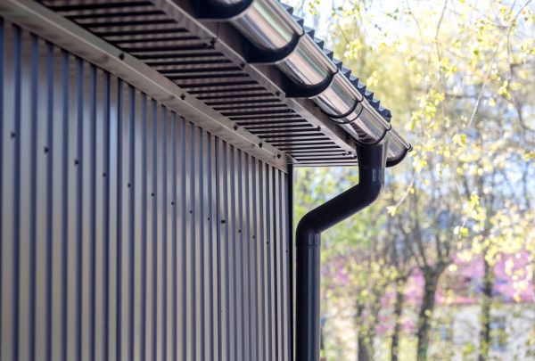 Cost of Sheet Metal Siding Repair in Everett